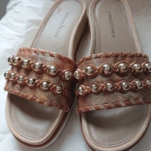 🔥 Donald Pliner Gold Studded Sandals size 7